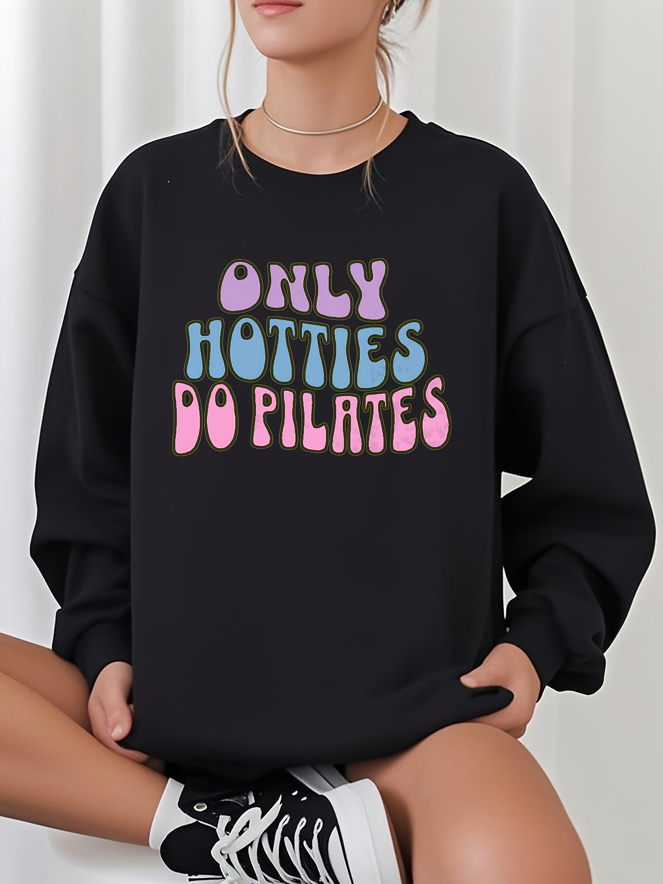 Only Hotties Do Sweatshirt Women Crewneck Regular Fit