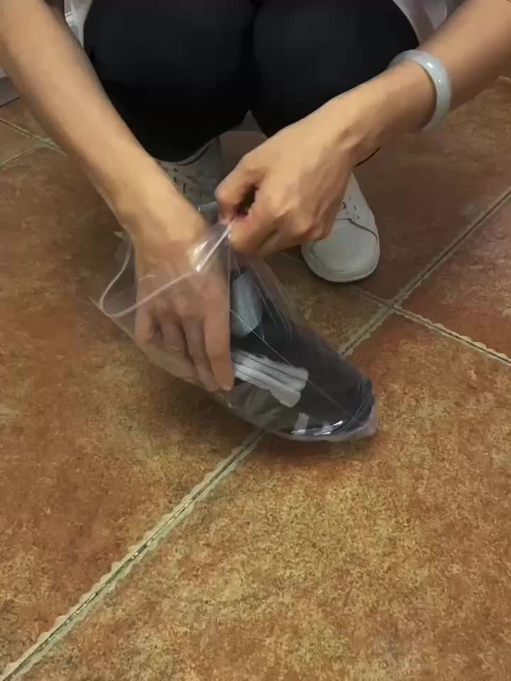 Extendable Hands Free Dog Leash Set With Waist Pack