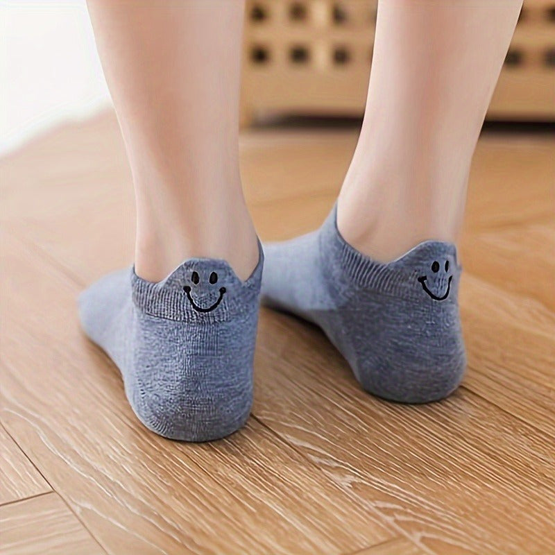 Women Cotton Blend Ankle Socks Embroidered Smile Design