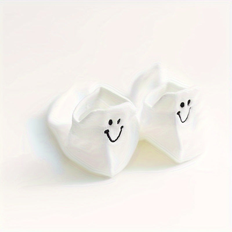 Women Cotton Blend Ankle Socks Embroidered Smile Design