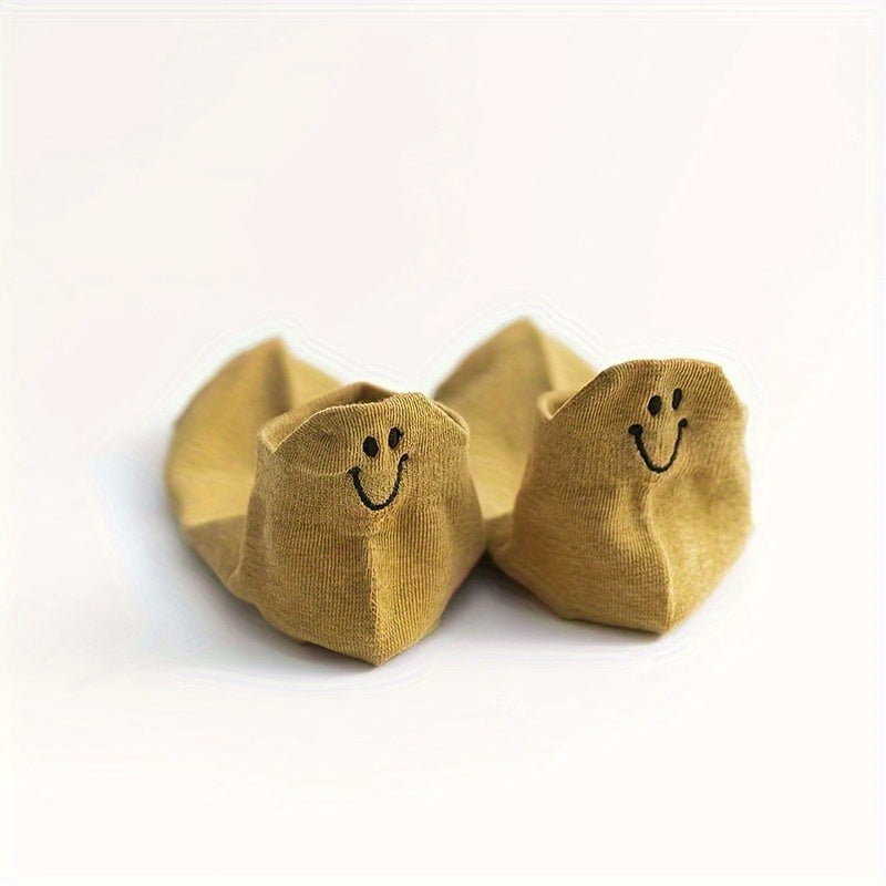 Women Cotton Blend Ankle Socks Embroidered Smile Design