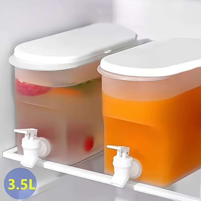 Large Capacity Beverage Dispenser by Durable PP Plastic